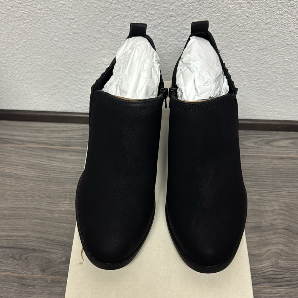 LIFESTRIDE Babe Shootie - Picture 4 of 8